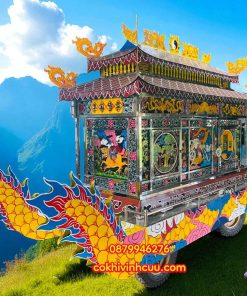 Xe Tang lễ rồng vàng